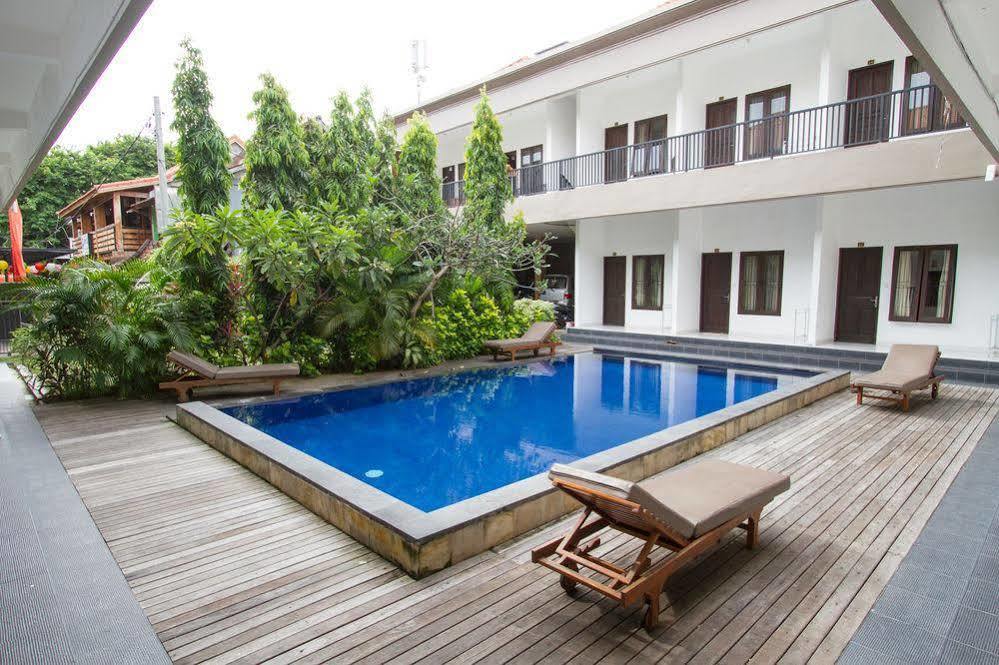 Seminyak Point Guest House Exteriér fotografie